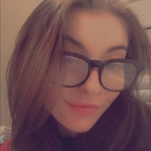 Meet your Posher, Kylee